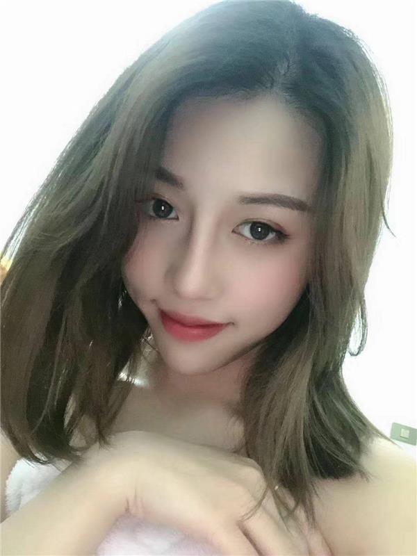 滨江颜值系美女