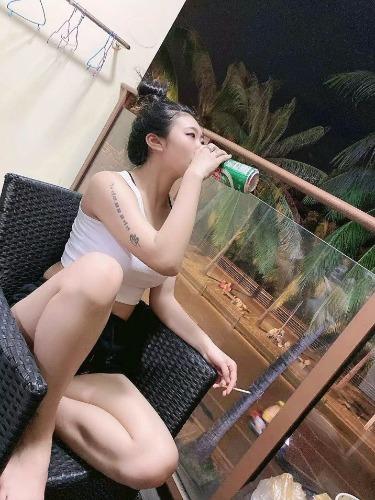 妹妹很正点，约吧