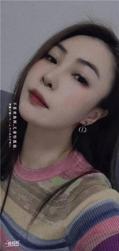 两个不错的熟女微微，文莹